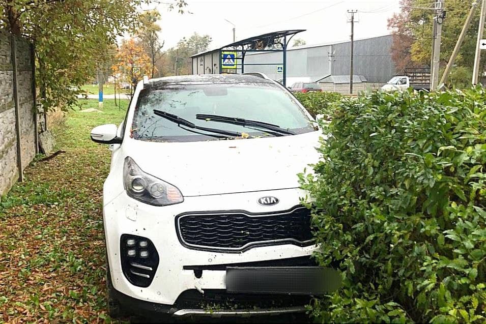 На Київщині Suzuki влетів в KIA: під час ДТП загинула жінка, що йшла по краю дороги 2