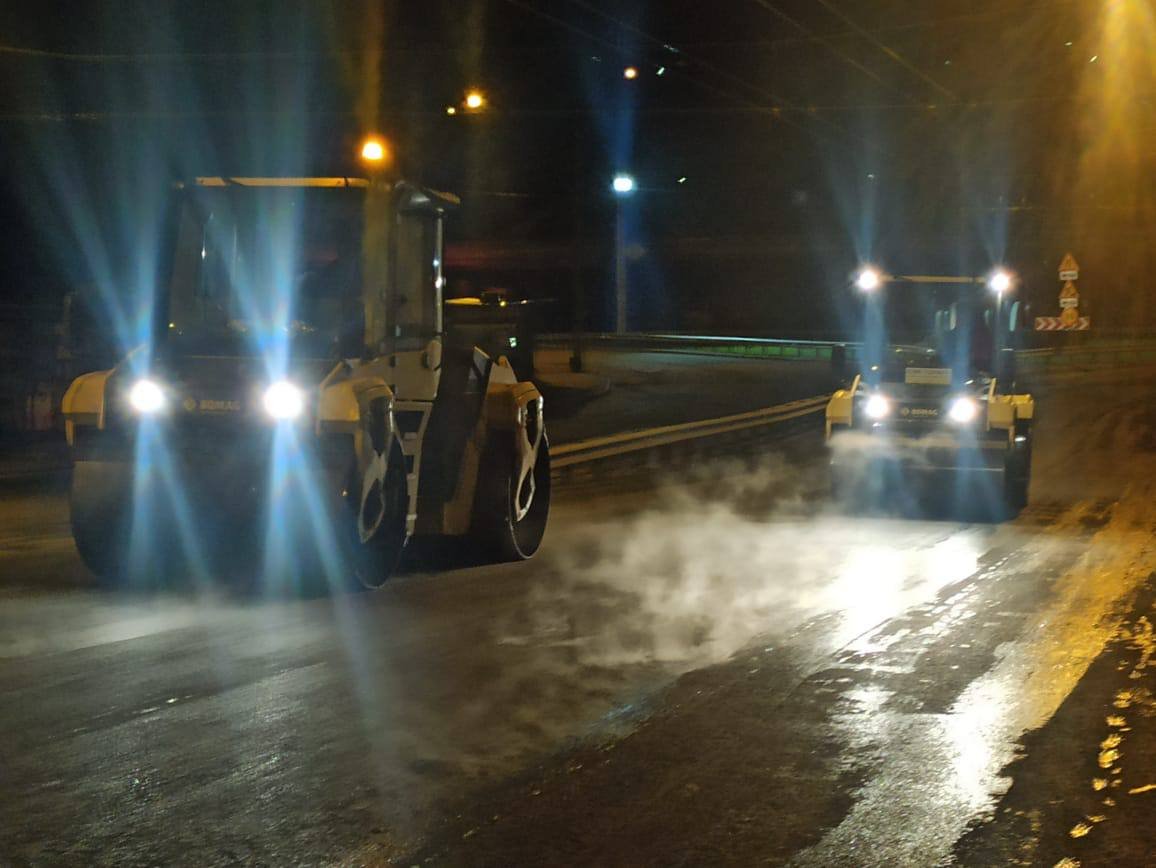 У Києві на вулиці Щербаківського облаштували новий асфальт 1