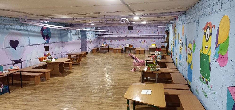 Для дітей Бучі облаштували креативне укриття: волонтери шукають нові об’єкти для допомогти 5