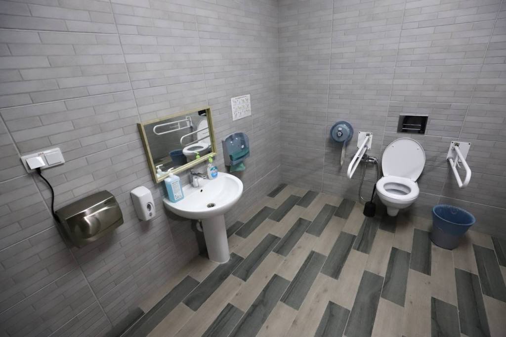 У Києві готують по 100 пунктів обігріву у кожному району: чим облаштують 15