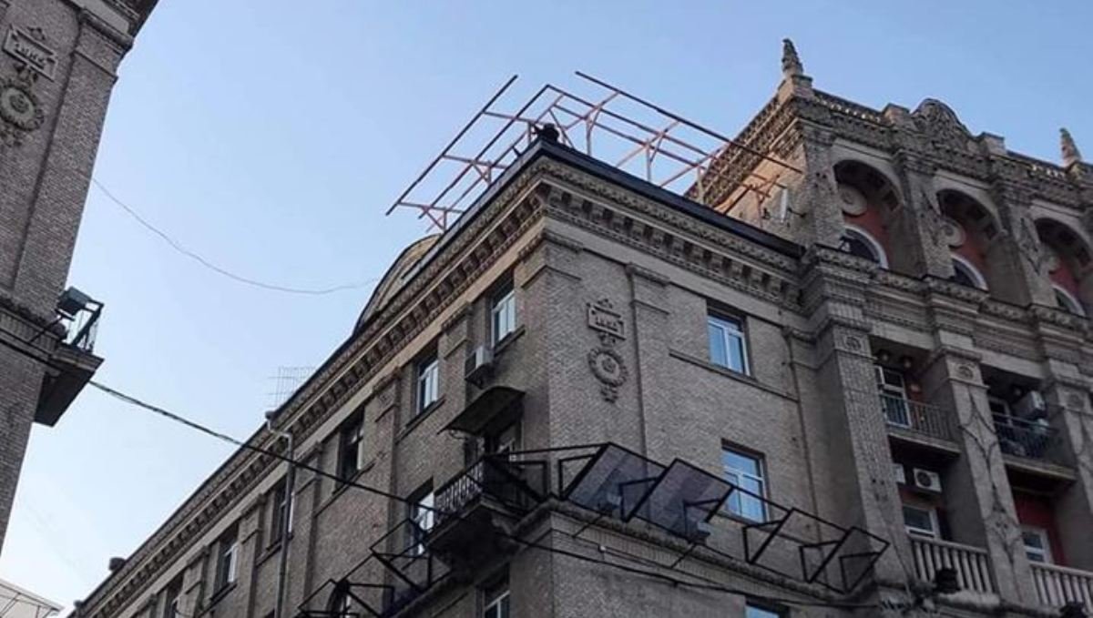 Те саме незаконне будівництво жертвою якого став Ігор Бурма