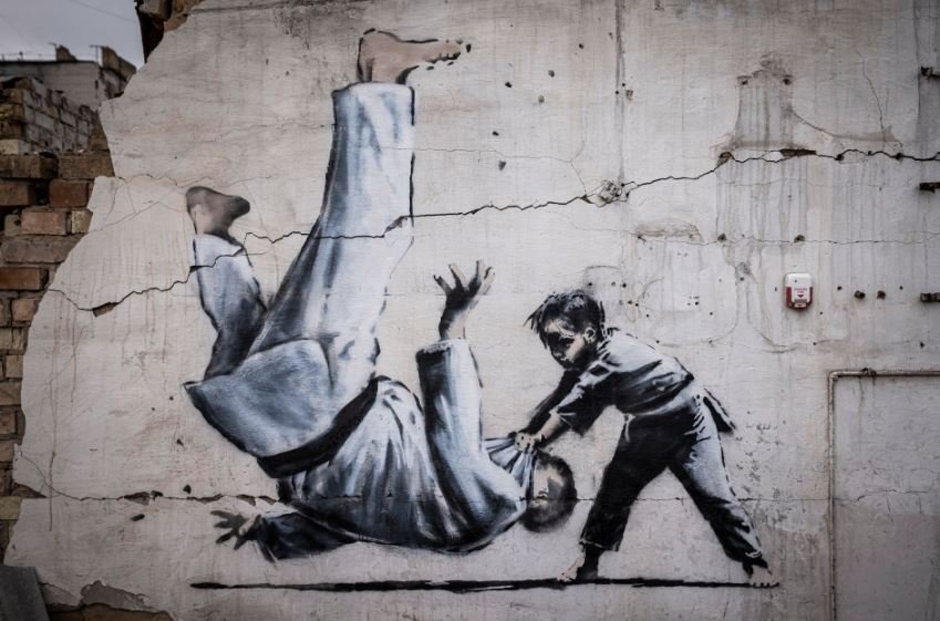 Всесвітньо відомий вуличний митець Бенксі опублікував графіті з Бородянки 2