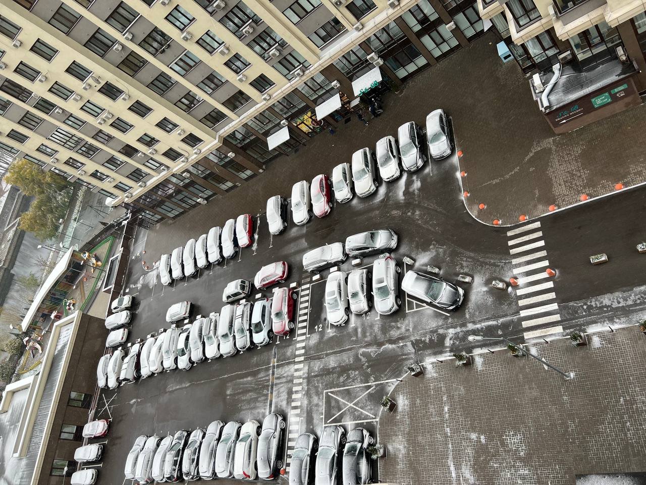 У Києві пішов перший сніг 4