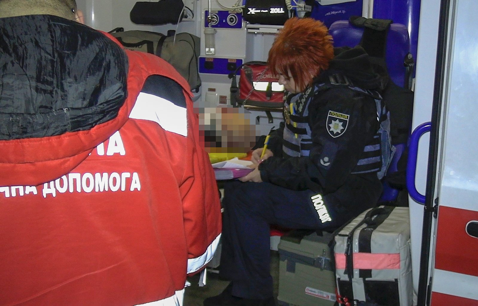 У Києві під час сварки чоловік ножем вдарив рідного брата: потерпілий помер у швидкій 1