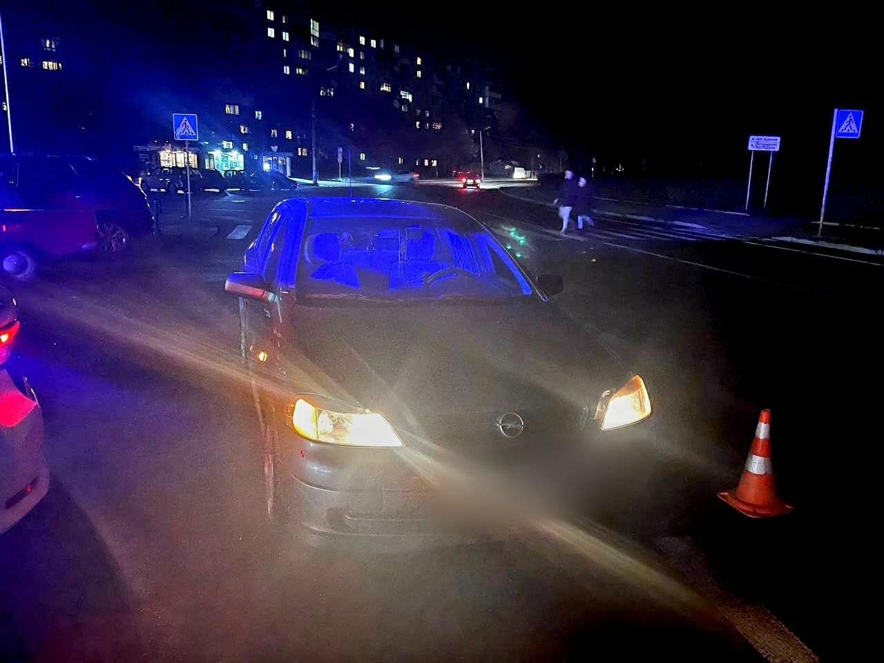 На Київщині водійка Opel збила 13-річну дівчинку на пішоходному переході 2