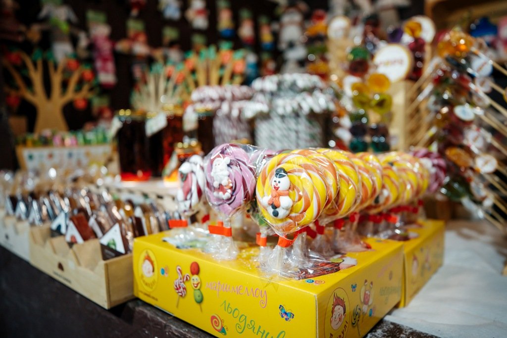 Резиденція Санти, ковзанка та оранжерея: коли відкриють і як буде працювати «Зимова Країна на ВДНГ» на різдвяні свята у Києві 6