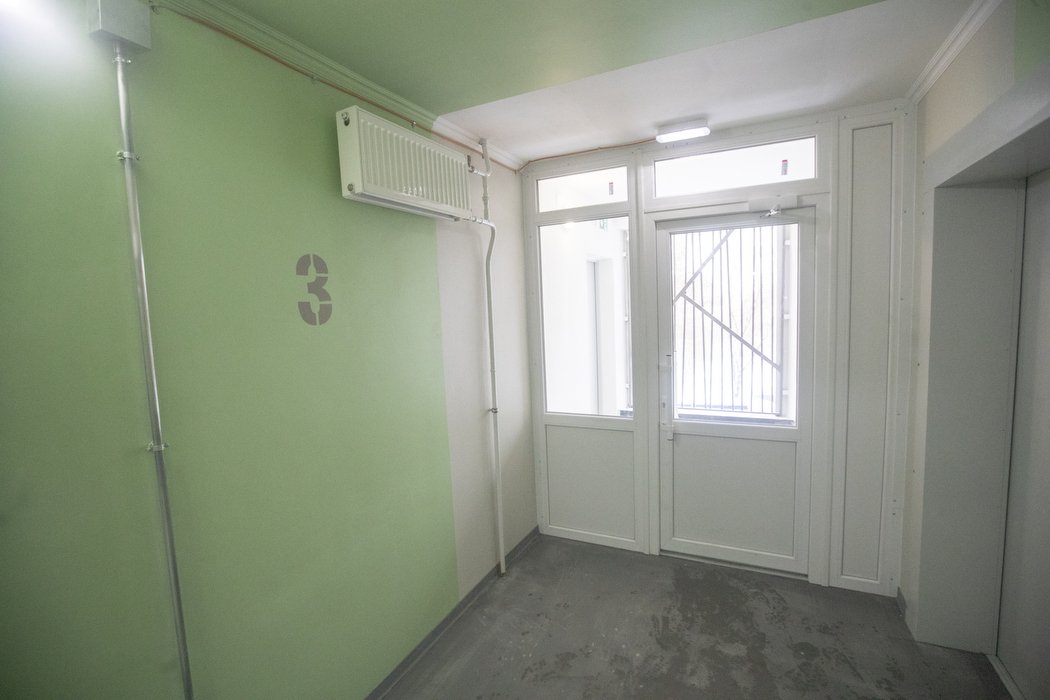 Як у Києві відновили зруйнований обстрілом будинок на Чорнобильській: мешканці готуються до заселення 4