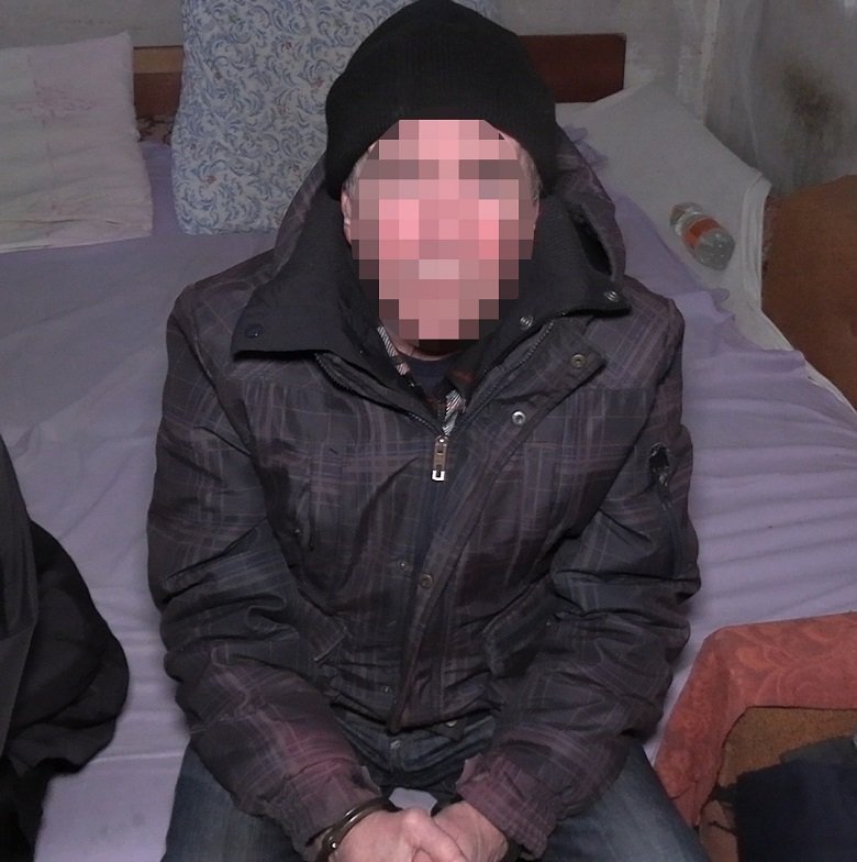 У Києві чоловік вбив власного сина ударом ножа у груди 2