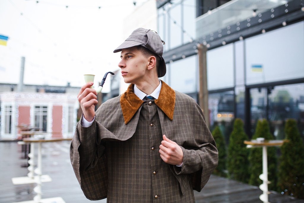 Де у Києві зустріти Бориса Джонсона й Вінстона Черчилля: де і як працює різдвяна резиденція в лондонській стилістиці 10