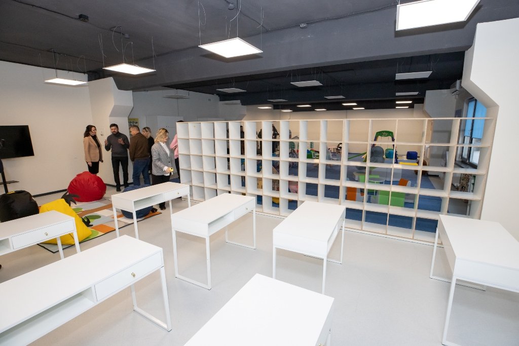 У Києві відкрили другий центр підтримки «ЯМаріуполь»: які послуги да допомогу надають 7