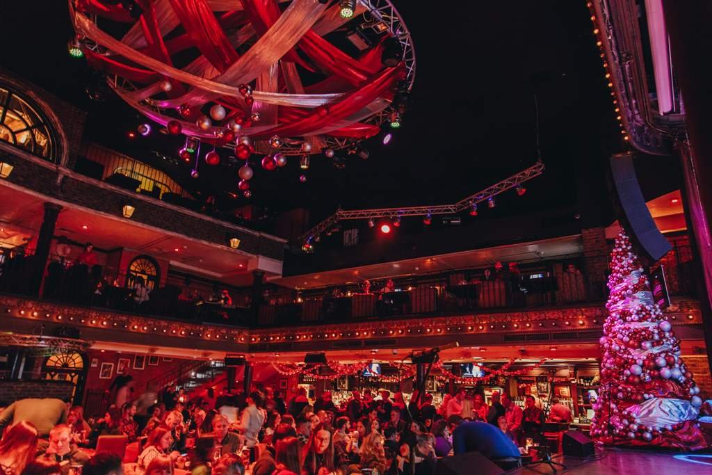 Куди піти у Києві: вистави, концерти та шоу Caribbean Club у грудні та січні 2