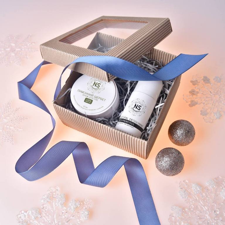 Що подарувати на Різдво та Новий рік 2023: 11 ідей від українських брендів 6