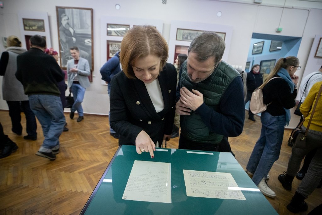 У Києві експонується оригінал рукопису пісні «Щедрик»: де і коли проходить виставка 2