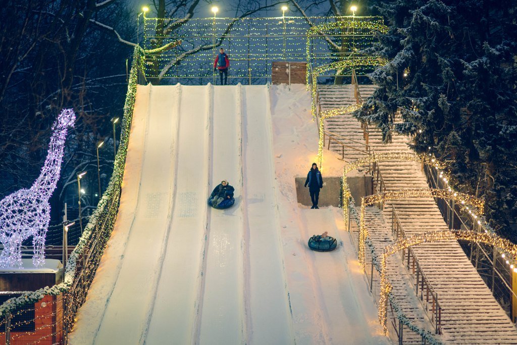 Куди піти у Києві: як працює "Зимова країна на ВДНГ" на новорічні свята 8
