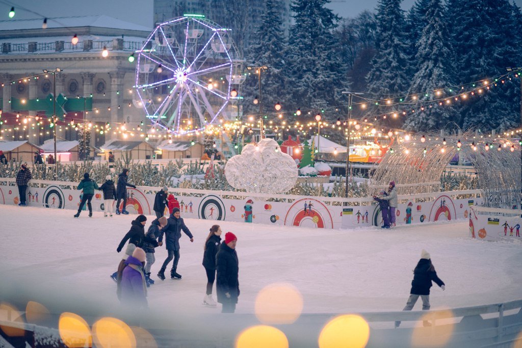 Куди піти у Києві: як працює "Зимова країна на ВДНГ" на новорічні свята 9