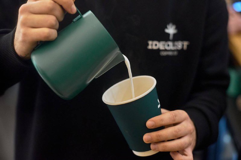 У Києві на Центральному залізничному вокзалі відкрили кав'ярню Idealist 1