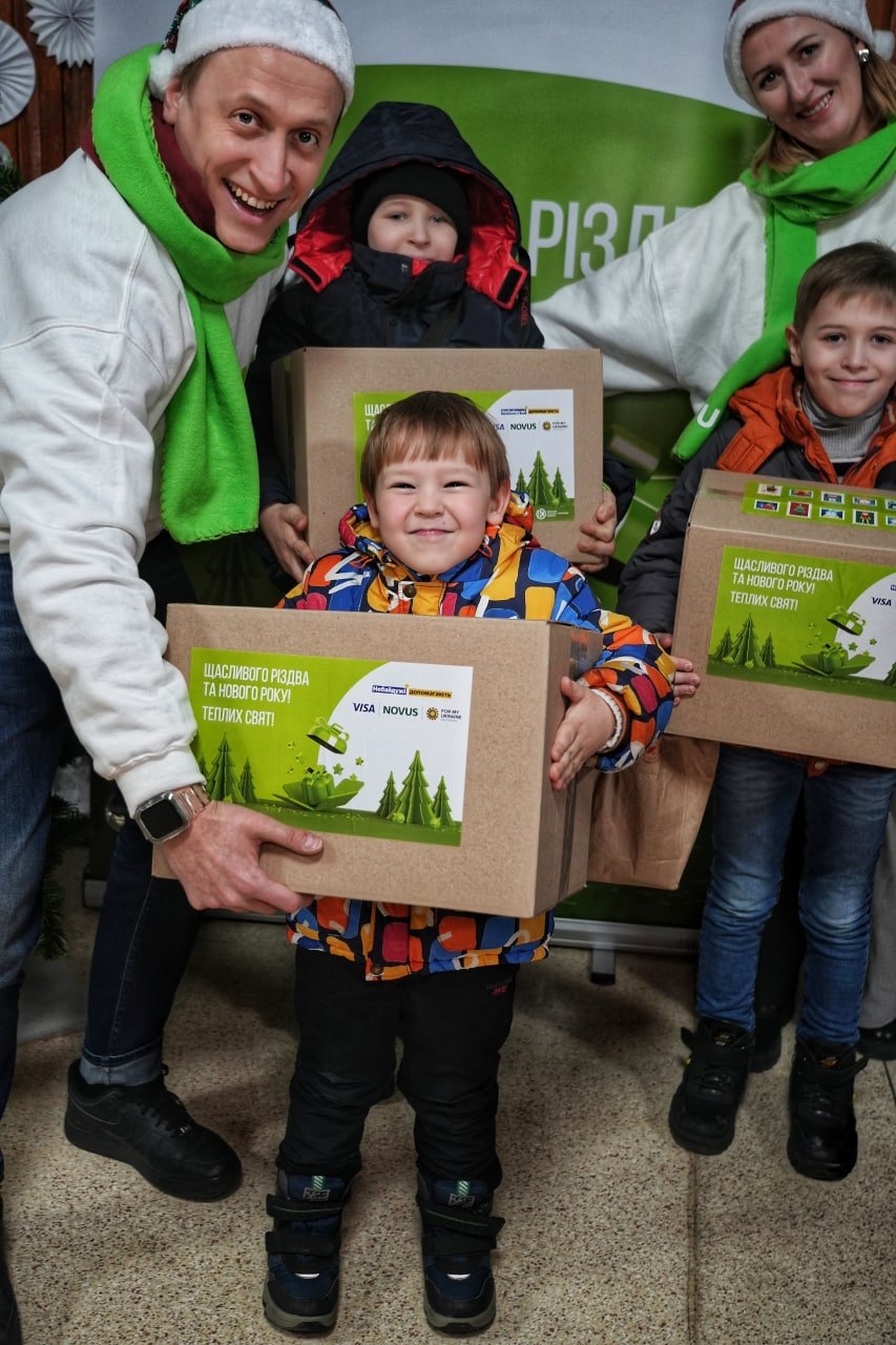 Щоб подарувати віру в різдвяне диво: NOVUS спільно з Visa влаштував зимове свято для дітей 6