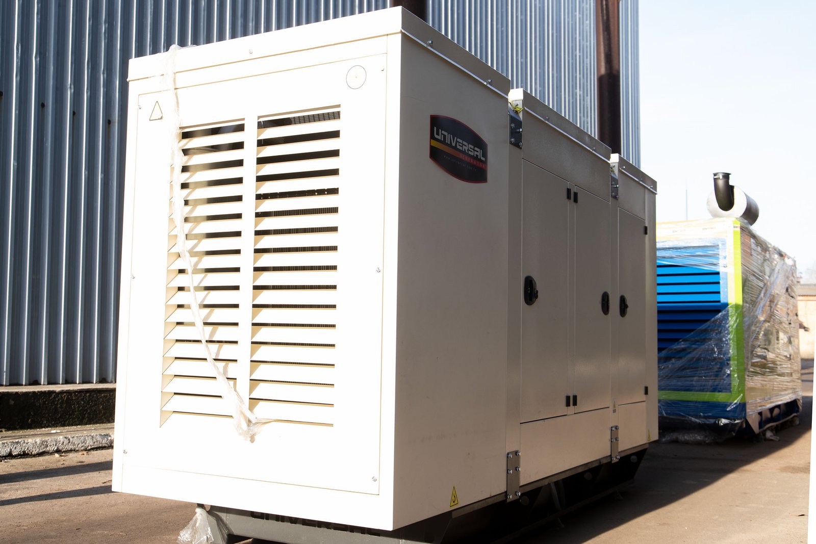 Тайвань передав Києву два генератори високої потужності: куди встановили 3