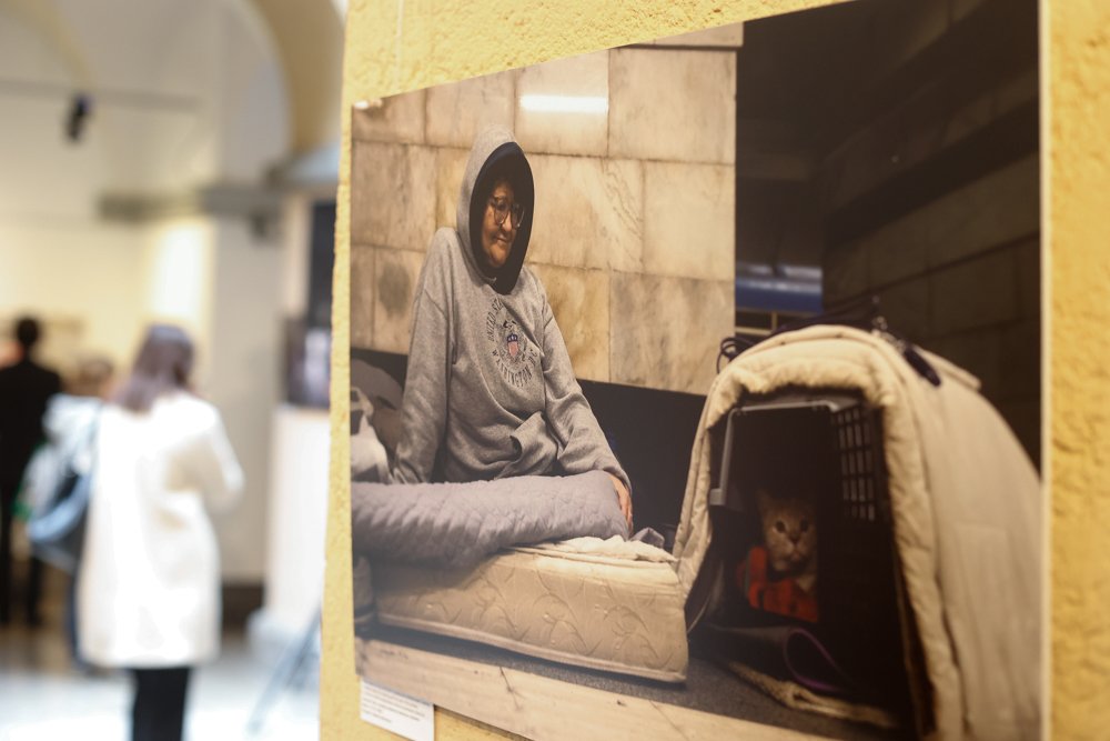 У Києві на вокзалі відкриють фотовиставку «Київ – незламне серце Європи», яка мандрувала світом 3