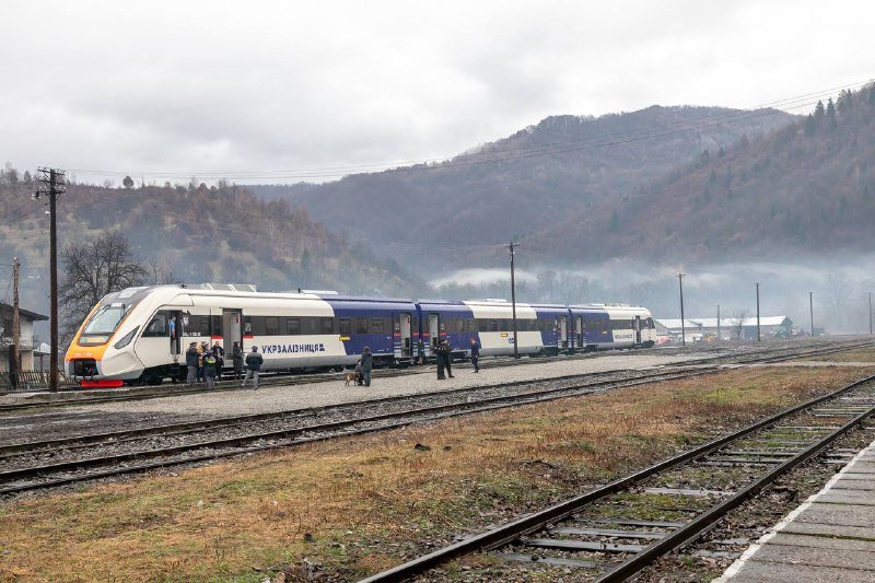 Між Україною та Румунією відновили залізничне сполучення: які поїзди курсують з Києва 4