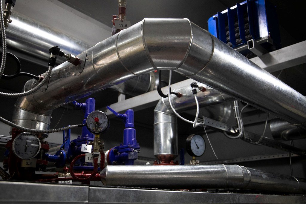 У Києві встановили нову енергоефективну котельню замість старої, що була зруйнована обстрілом 5