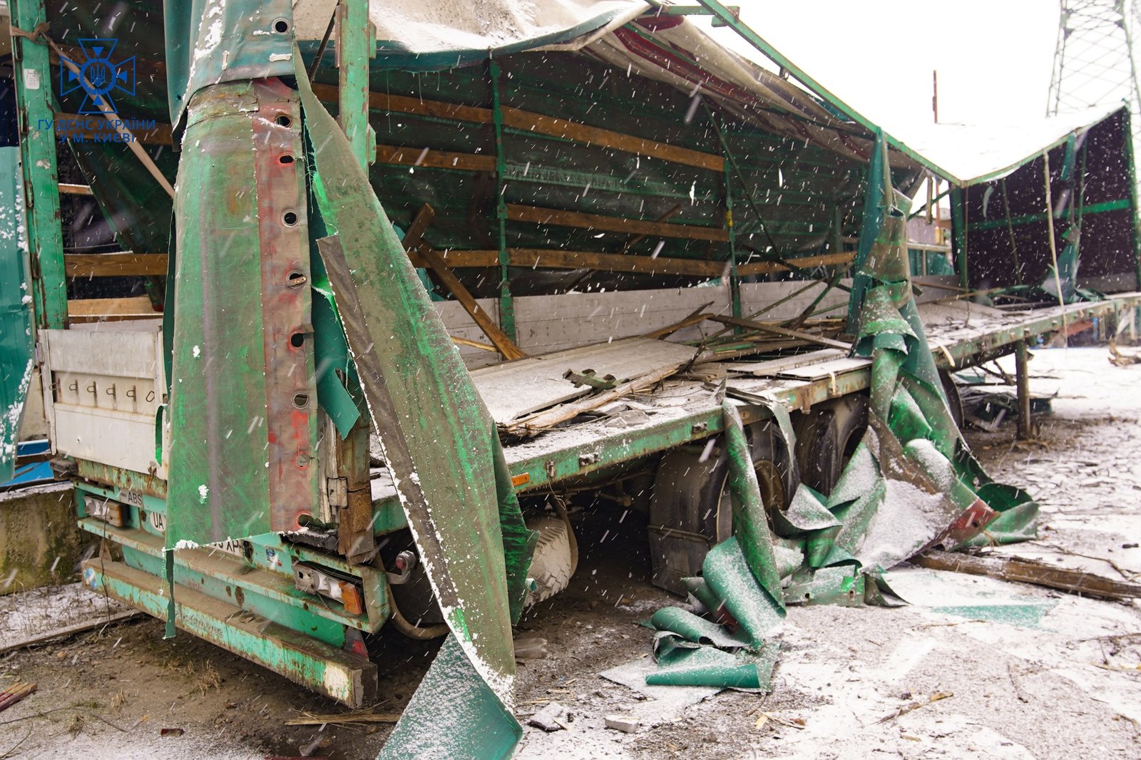 Знищені 15 БПЛА та 20 ракет, загинув 55-річний чоловік: наслідки повітряної атаки на Київ 26 січня 3