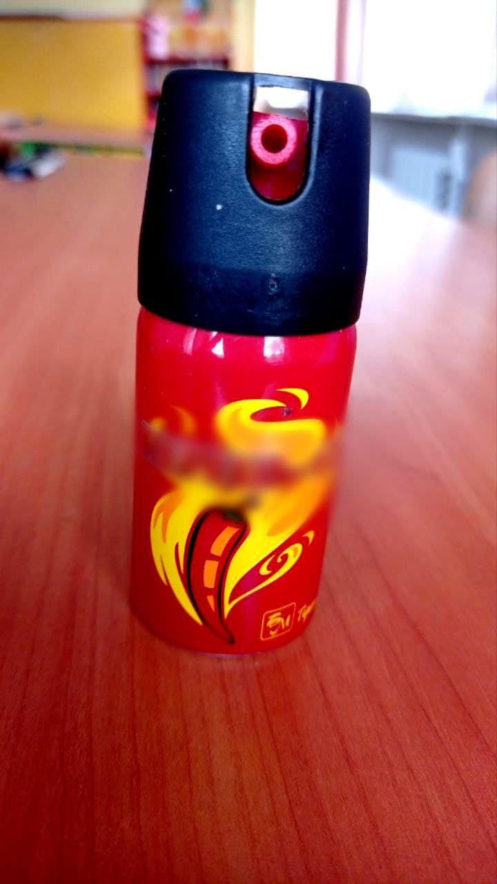 На Київщині підліток розпилив газовий балончик у ліцеї: евакуювали 240 учнів 3