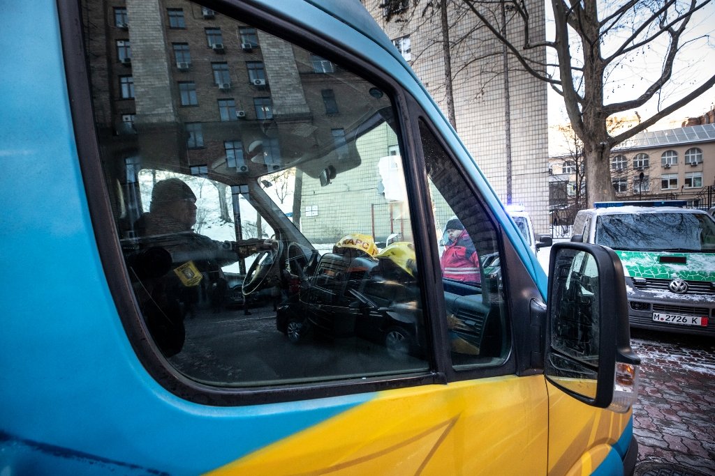 Київ отримав у допомогу поліцейські автомобілі, комунальну техніку та генератори 2