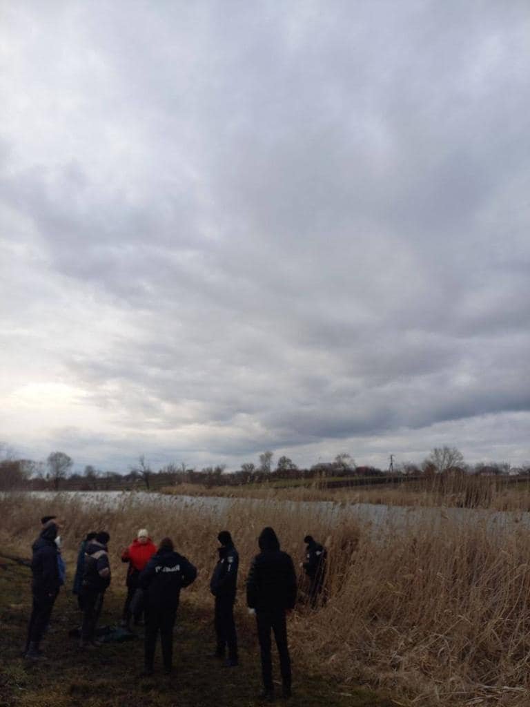 На Київщині компанія рибалок провалилась під лід: трьох врятували, пошуки четвертого тривають 3