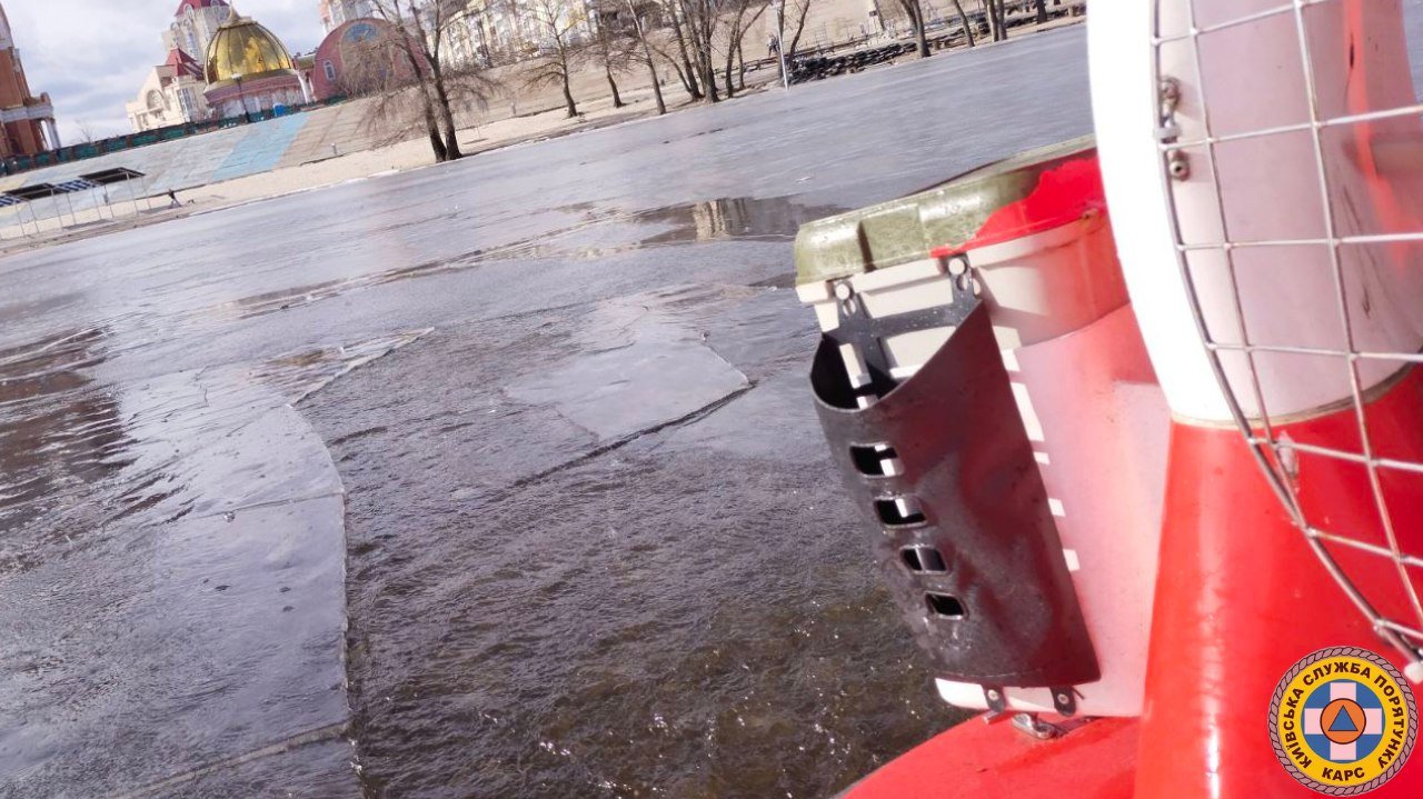 Водойми Києва несуть надзвичайну загрозу для життя: у місті посилили чергування рятувальників 4