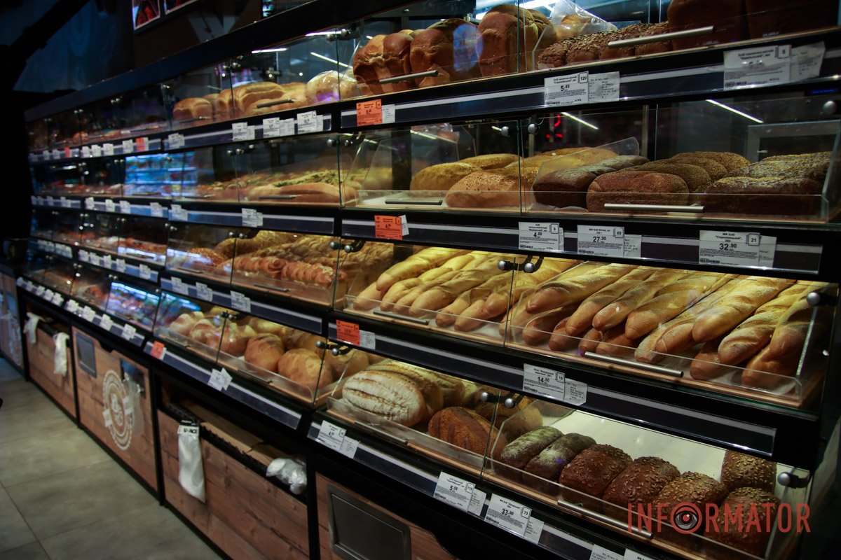 Відкрий для себе VARUS: власне виробництво та ексклюзивний інтер'єр. Екскурсія супермаркетом від Інформатор 21