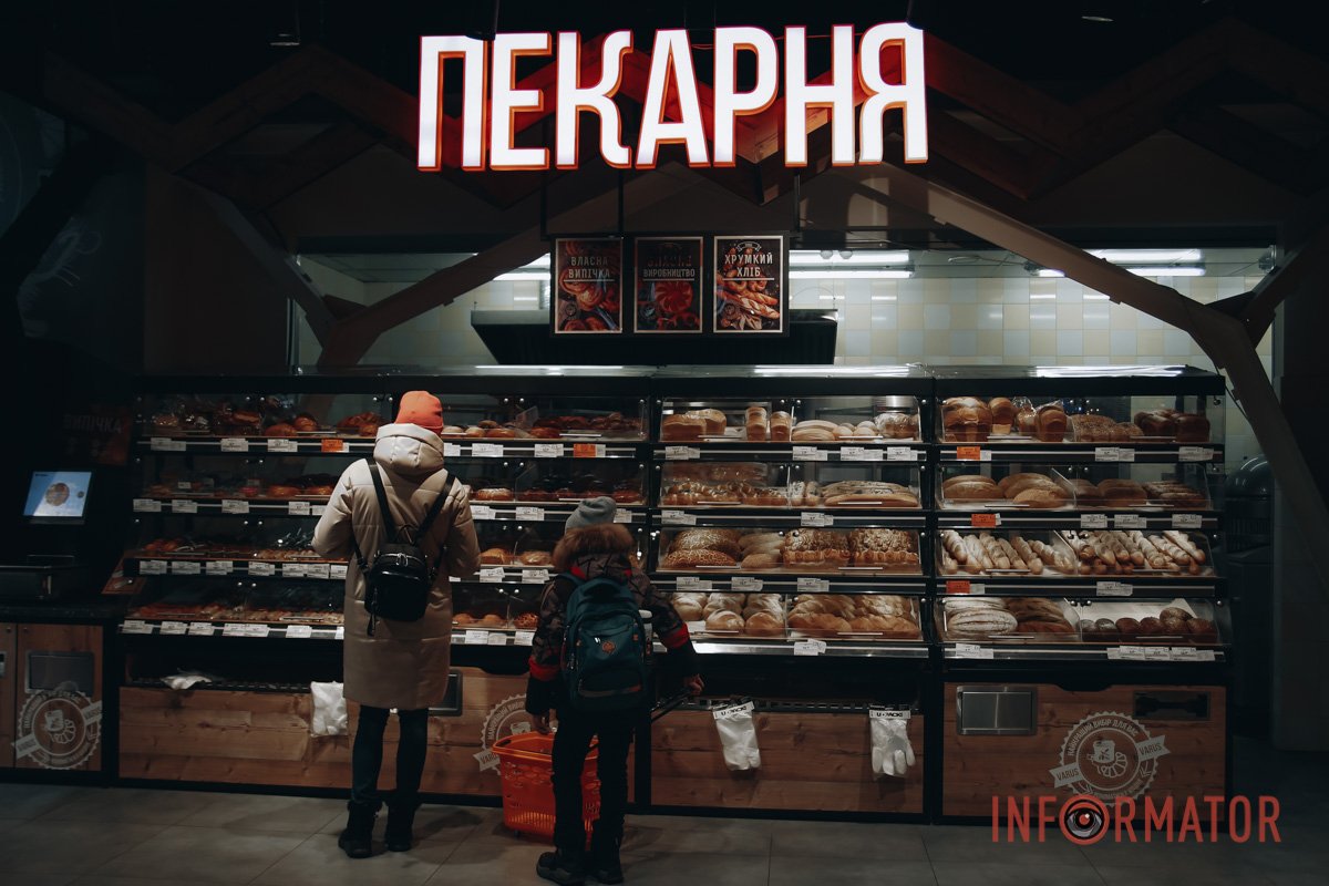 Відкрий для себе VARUS: власне виробництво та ексклюзивний інтер'єр. Екскурсія супермаркетом від Інформатор 23