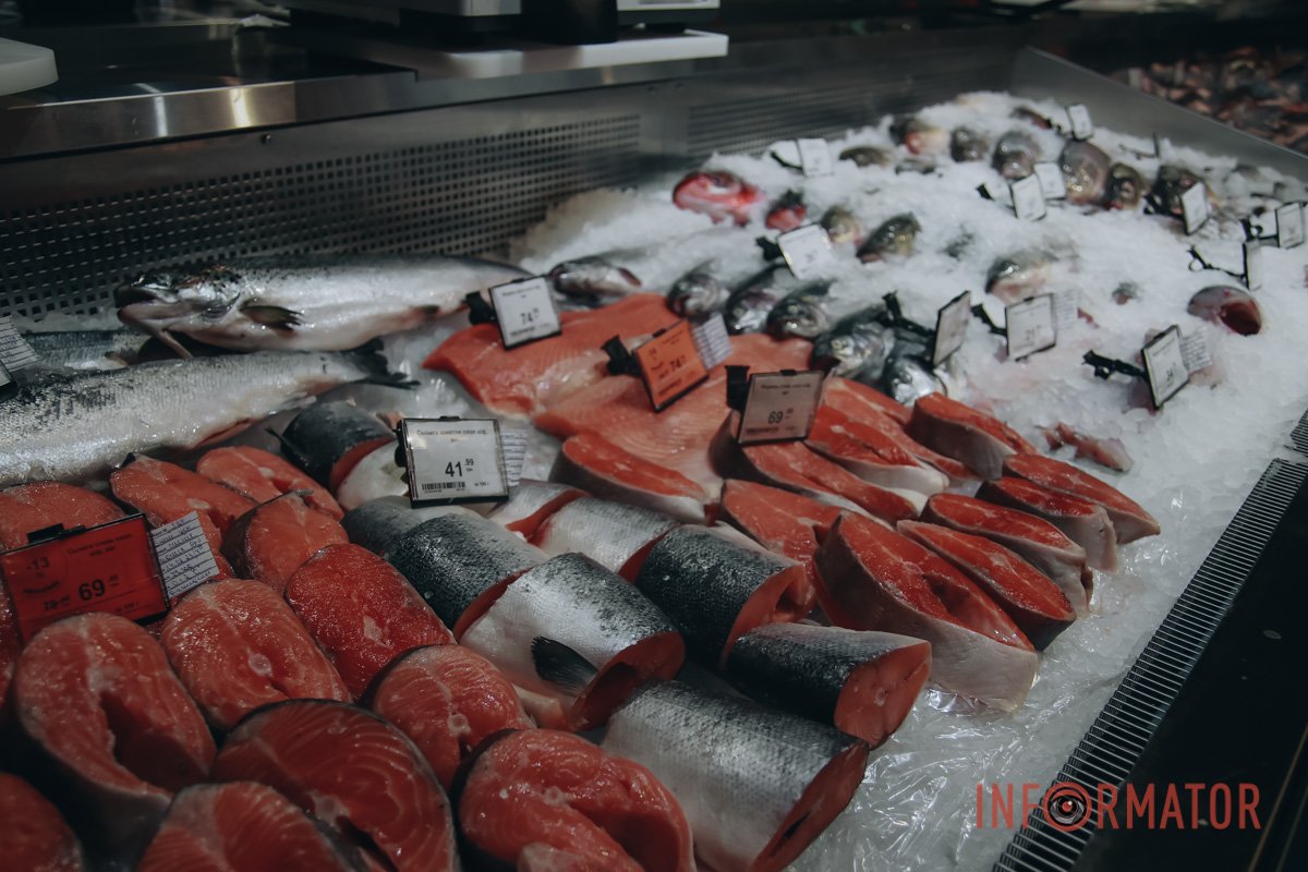 Відкрий для себе VARUS: власне виробництво та ексклюзивний інтер'єр. Екскурсія супермаркетом від Інформатор 32