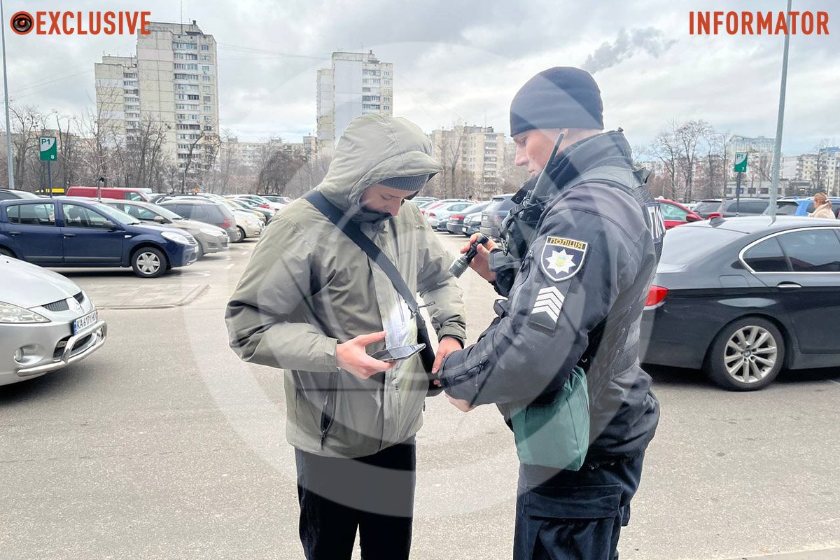 У Києві попередили бійку між підлітками субкультур “Редан” та “Анти Редан”: фото та відео з місця подій 7