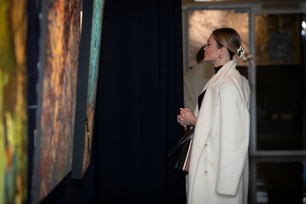 Куди піти у Києві: в Музеї історії до квітня можна подивитись на новий проєкт сучасного живопису і скульптури 1