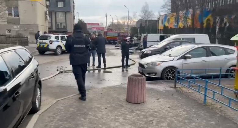 Наслідки ракетного обстрілу Києва 9 березня: фото та відео з місця 4