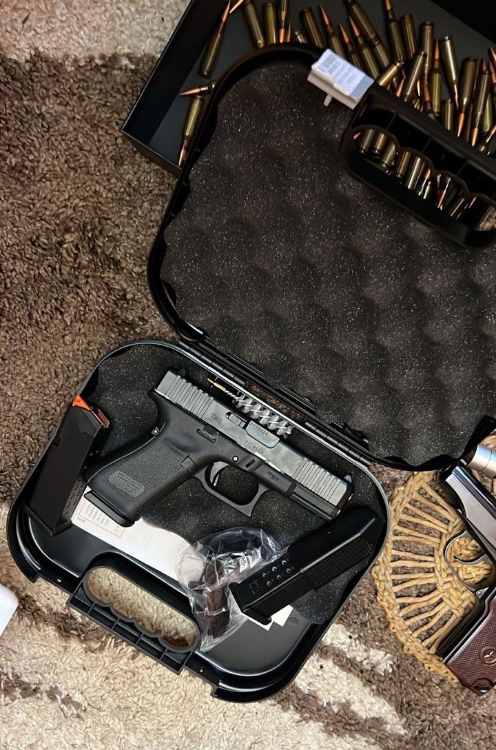 $9000 за зняття з військового обліку: у Києві затримали посадовця Міноборони України 1