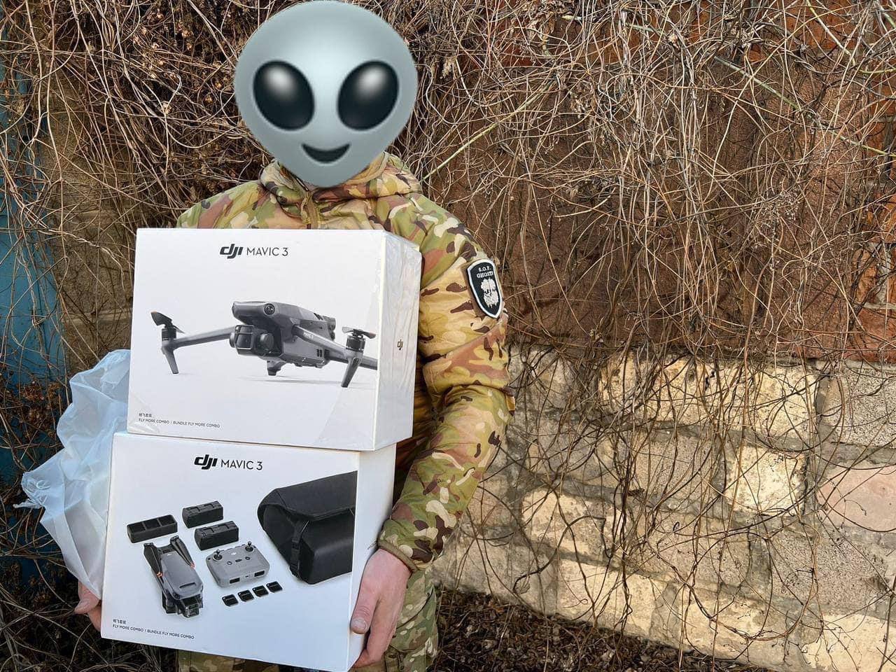 Українські військові знищують техніку ворога на донецькому напрямку. Відео Юрій Голик 2