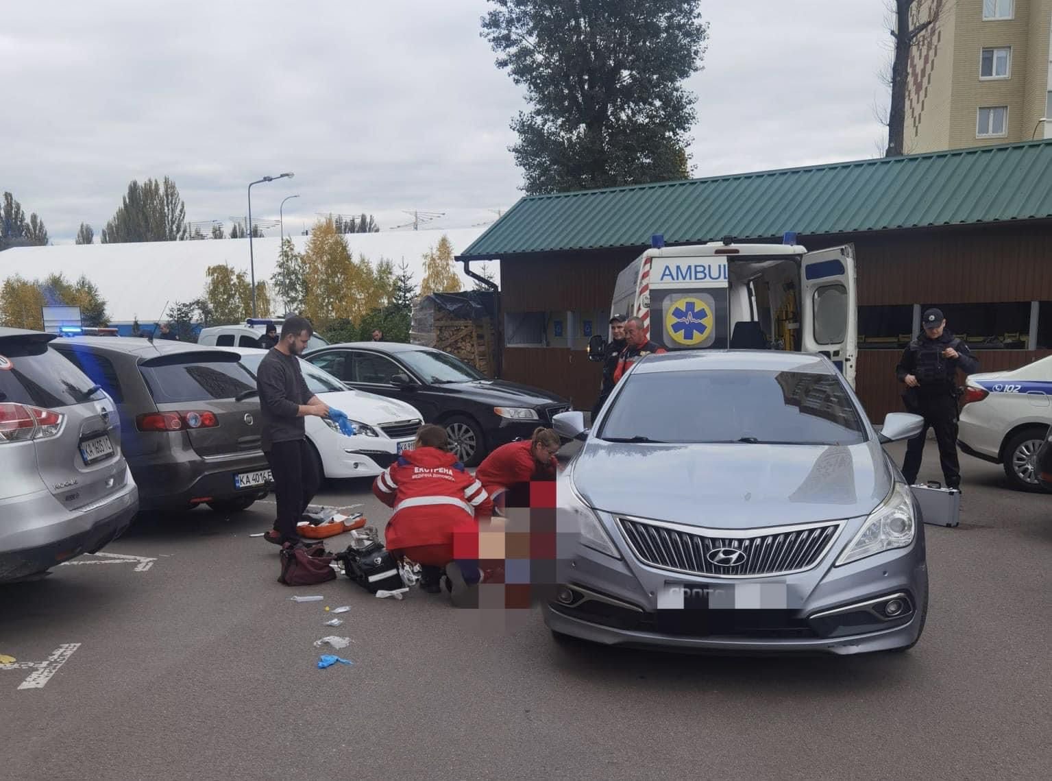 У Києві посеред дороги вбили військовослужбовця: підозрювані постали перед судом 1