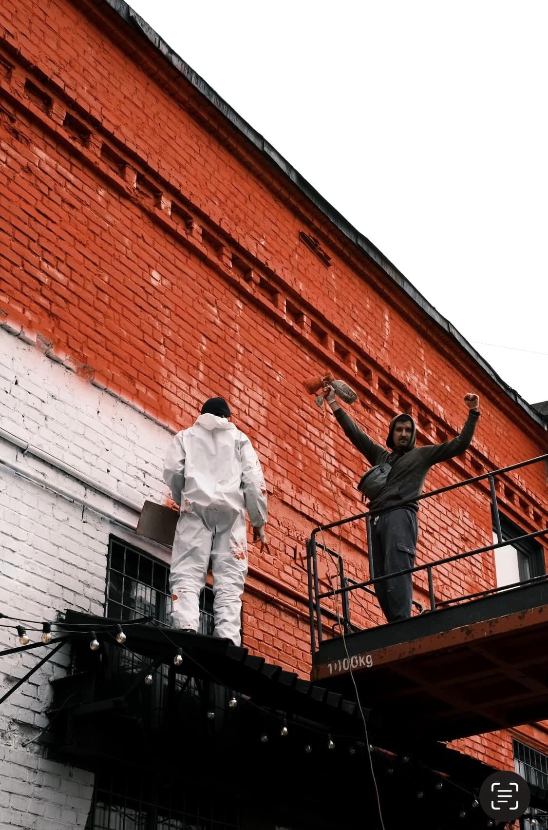 У Києві створили мурал на підтримку полонених бійців з "Азовсталі": де побачити 9