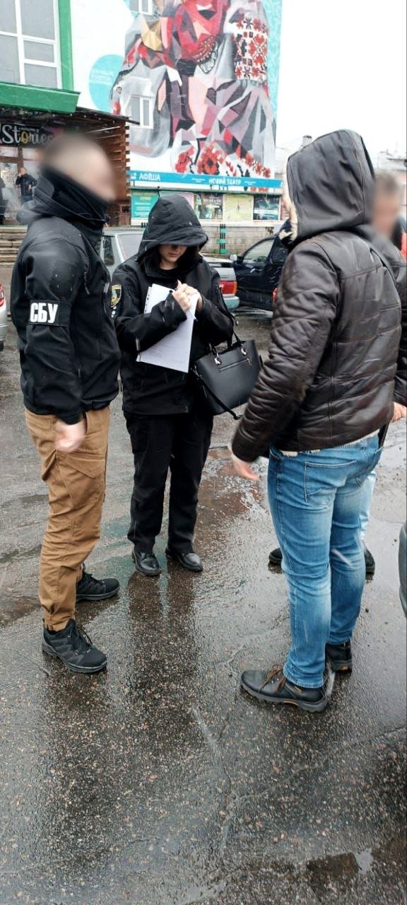 На Київщині аптекарі влаштували незаконну схему продажу наркотиків 2