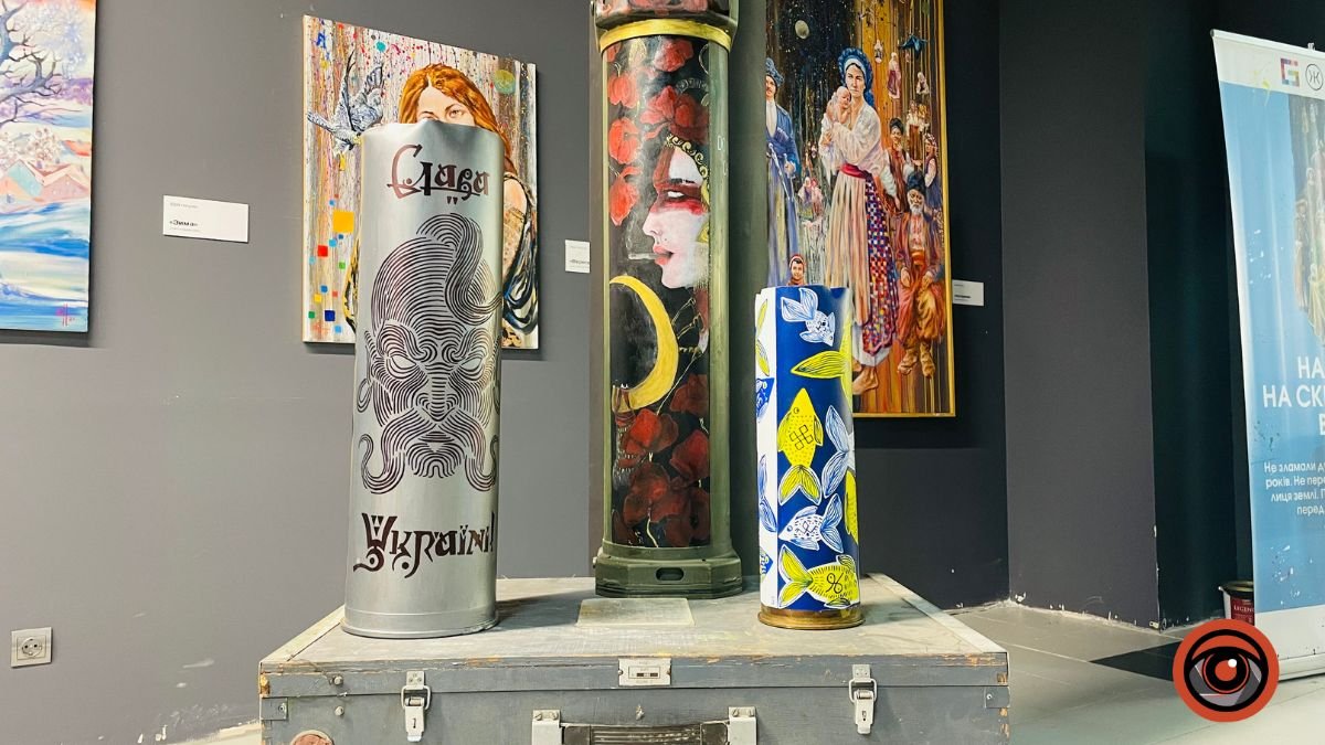 Перетворили зброю на мистецтво: де у Києві побачити нову виставку 2