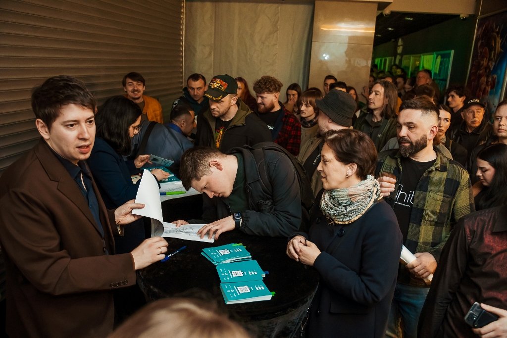 Тисяча глядачів і аншлаг на зустрічі з творчою групою: як у Києві пройшла прем’єра фільму “Люксембург, Люксембург” 3