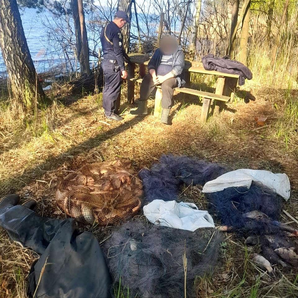 На Київщні зловили браконьєра з уловом на 220 тисяч гривень 2