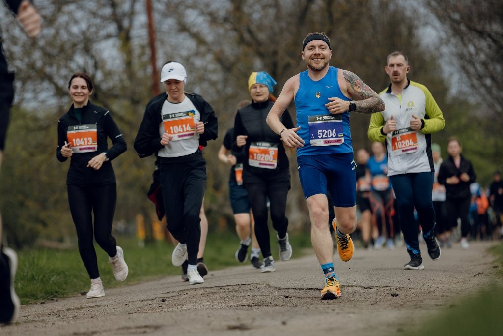 Київський півмарафон незламності: 2000 бігунів зібрали понад 400 тисяч гривень для Медичного батальйону “Госпітальєри” 4