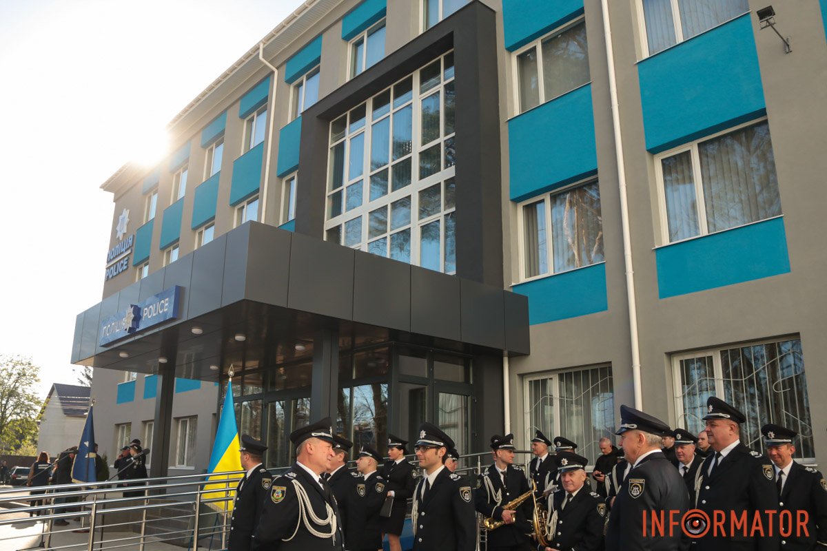 На Київщині відкрили оновлений відділ поліції, який було зруйновано під час наступу на Ірпінь 8