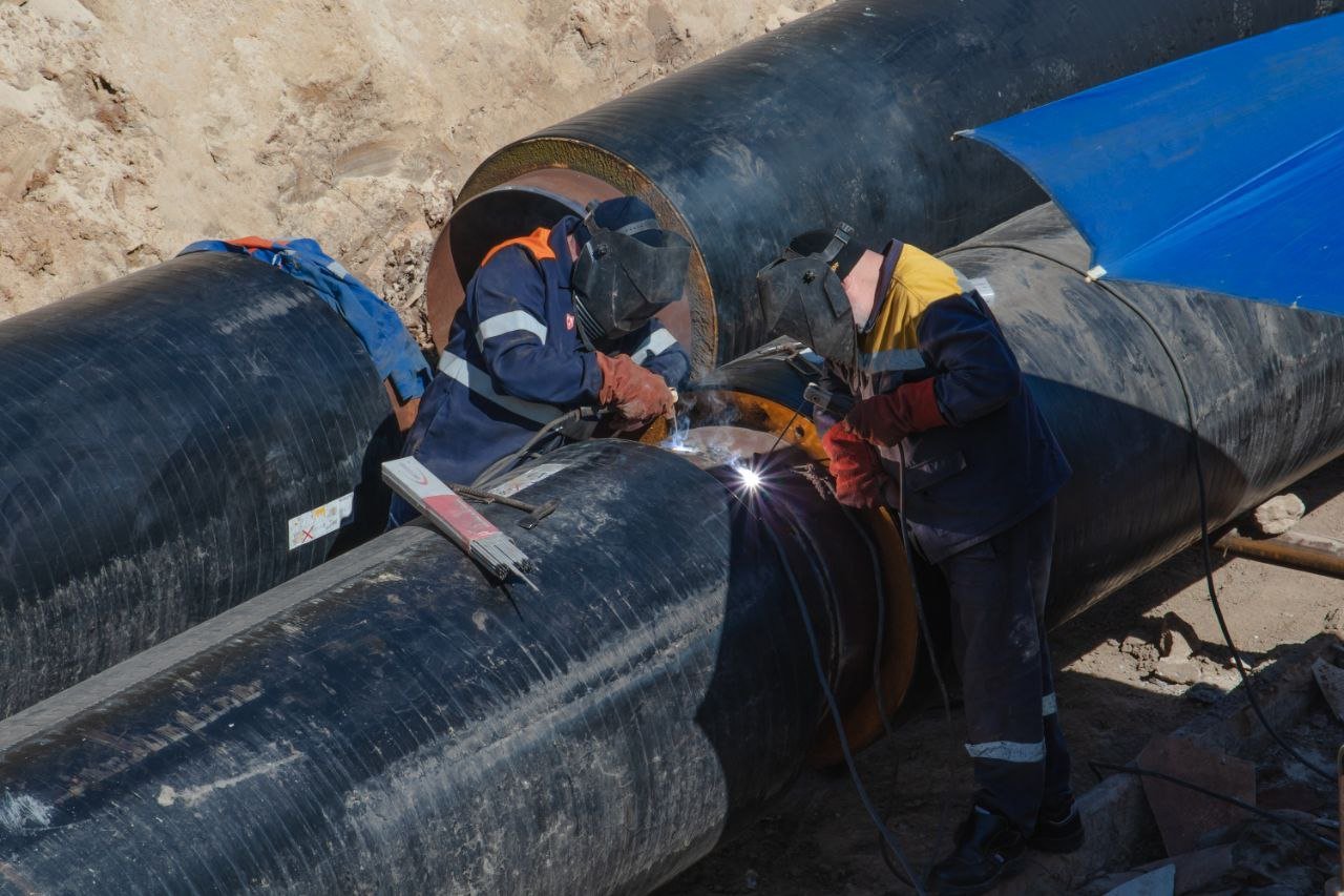 У Києві на Південній Борщагівці перекопали вулиці та двори: що сталось 1