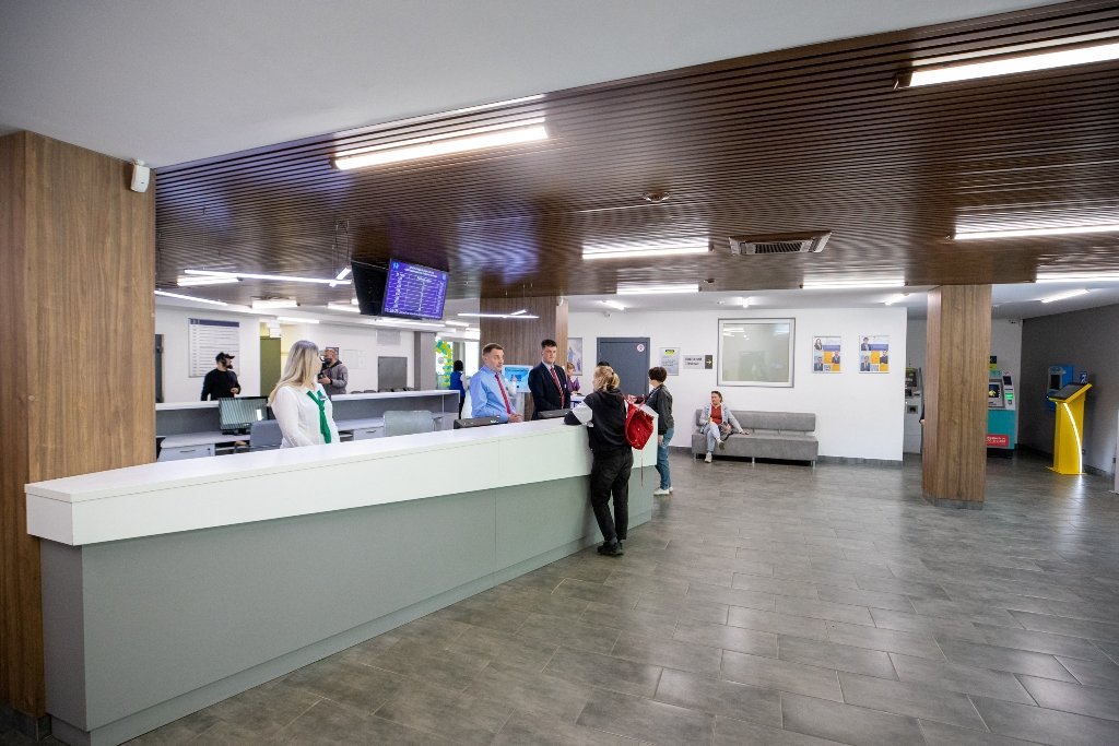 У Святошинському районі Києві відкрили новий підрозділ ЦНАП: як виглядає і які послуги надає 3