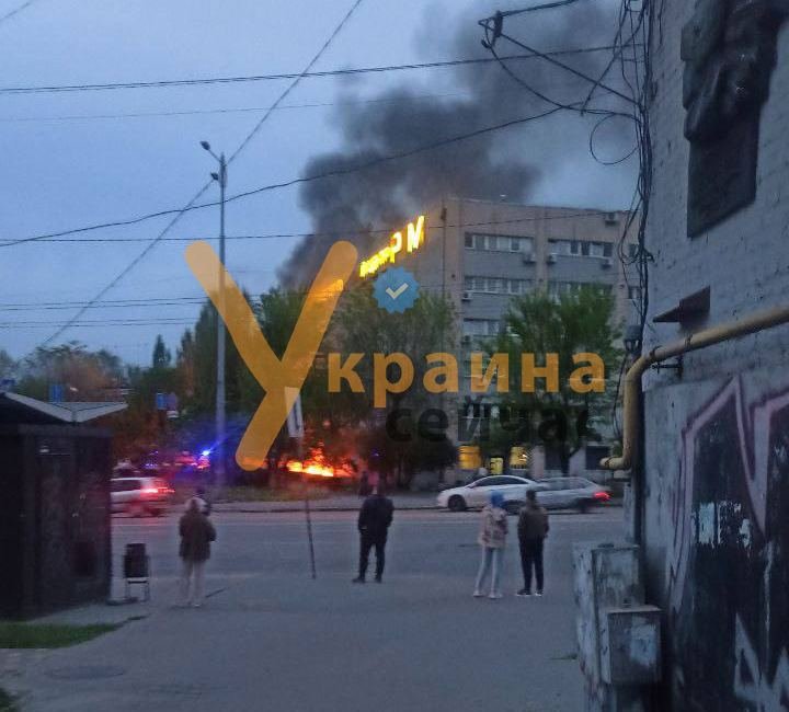 В небі над Києвом знищили безпілотник: уламки упали в двох районах 1