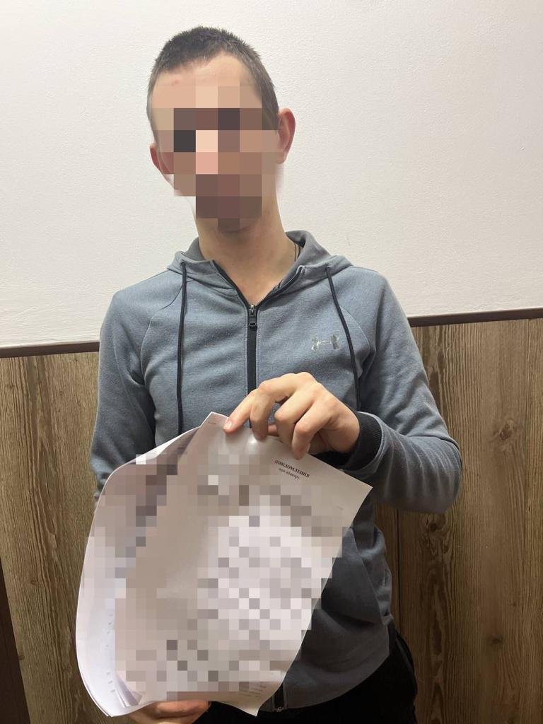 У Києві в’язні СІЗО продавали неіснуючі генератори та видавали себе за військовослужбовців 7